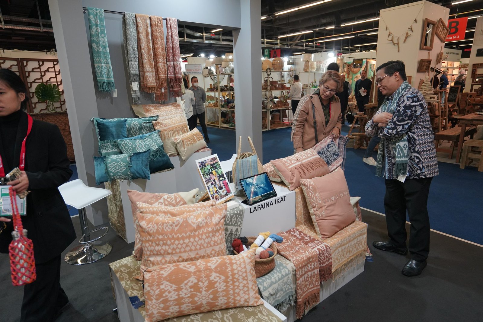 The Lafaina Ikat booth at an international trade fair
